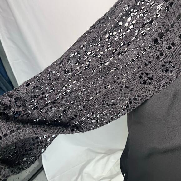 Skies Are Blue Black Blouse XLP Lace Crochet Sleeve Back Detail Classic Career‎ - Picture 5 of 14